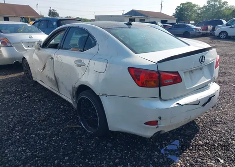 2008 Lexus Is 250 z USA, uszkodzony, nr VIN JTHCK262182023541